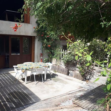 Le Pouvoir Des Fleurs,Jusqu'A 4 Personnes Crots Ngoại thất bức ảnh